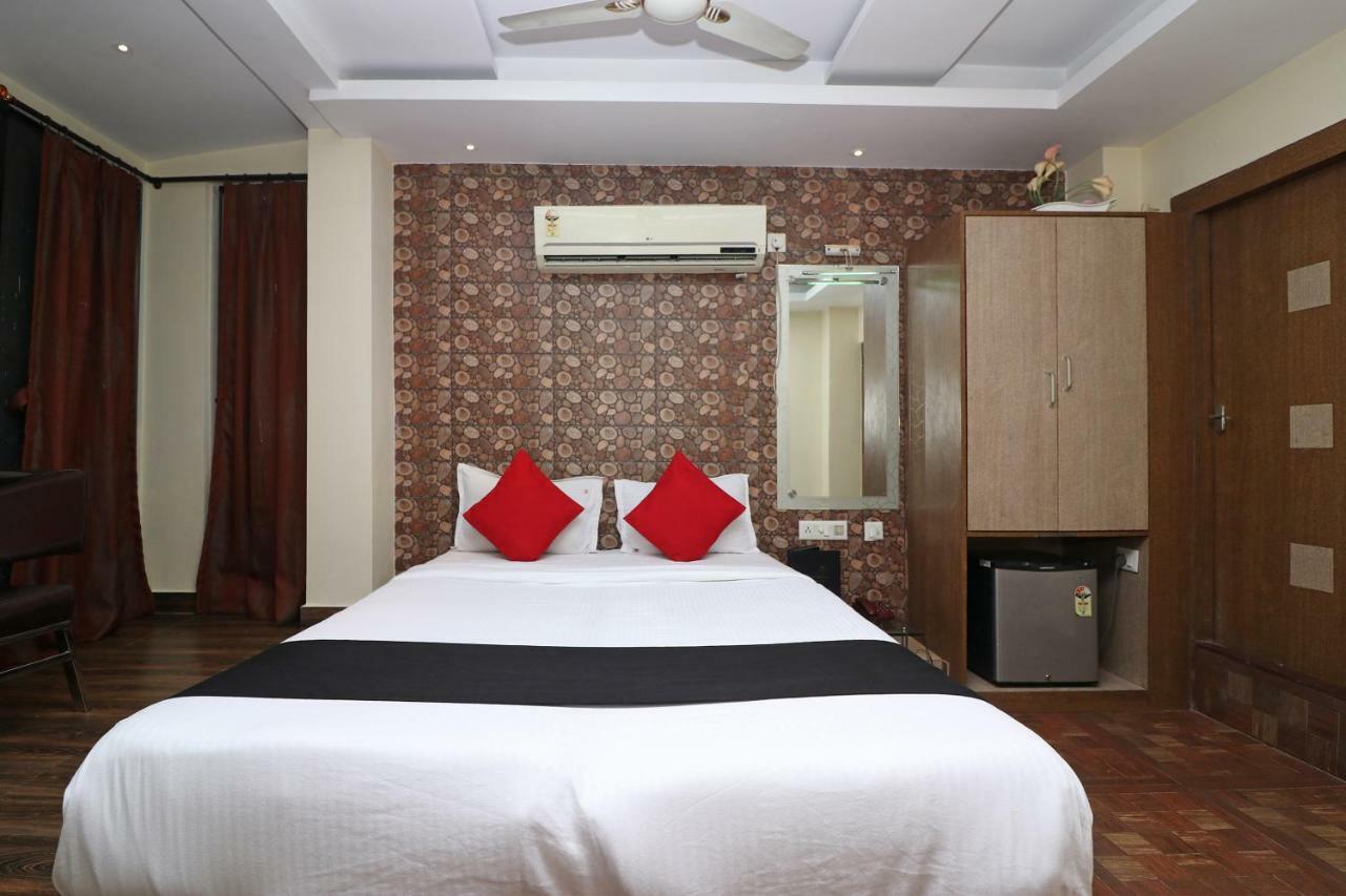 Hotel Heaven Kolkata Exterior photo